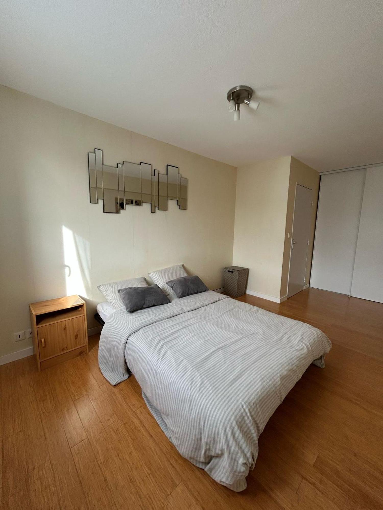 Appartement T3 Proche Circuit Du Mans Allonnes  ภายนอก รูปภาพ