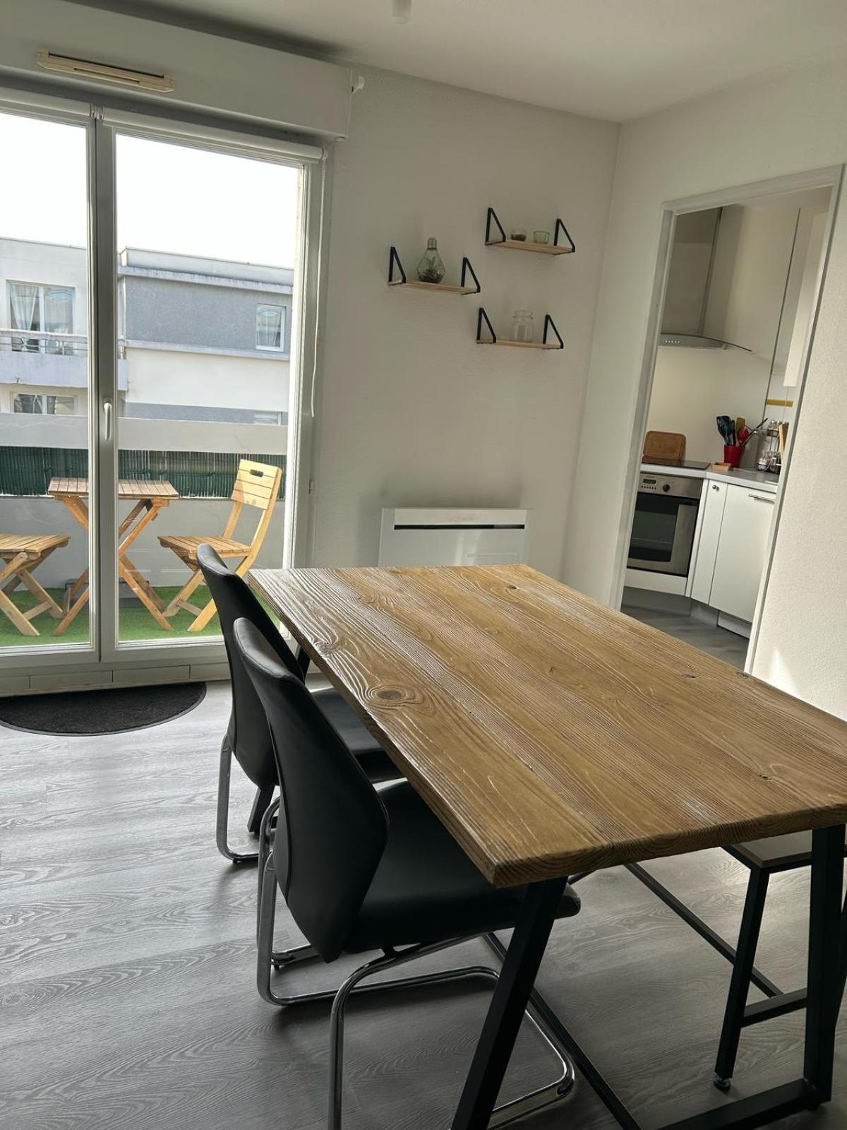 Appartement T3 Proche Circuit Du Mans Allonnes  ภายนอก รูปภาพ
